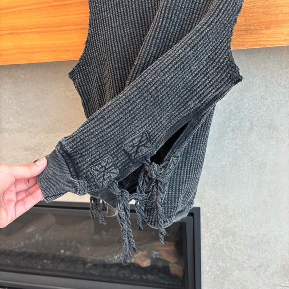 Free People One Sleeveless Interlaken Tank in Wash Black, Size L - Picture 7 of 10